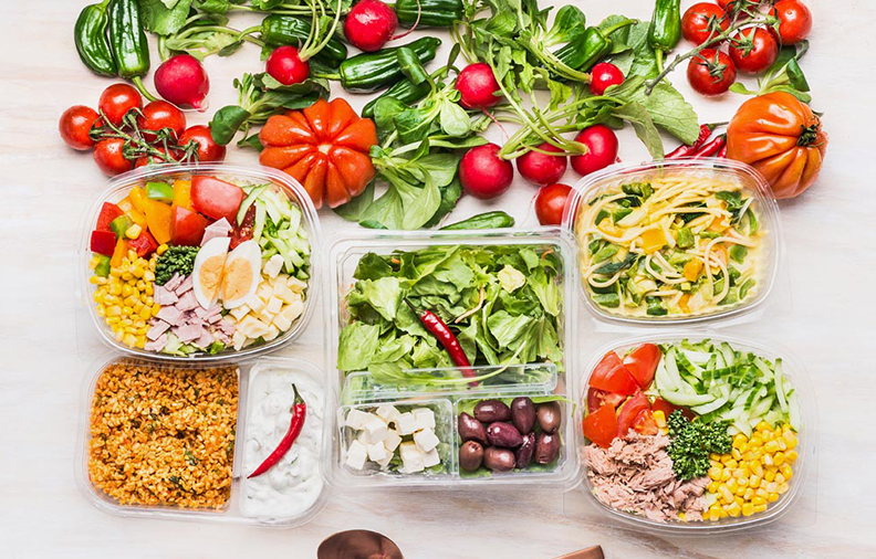 Bagaimanakah kotak sushi buah plastik membentuk semula pasaran makanan siap sedia?